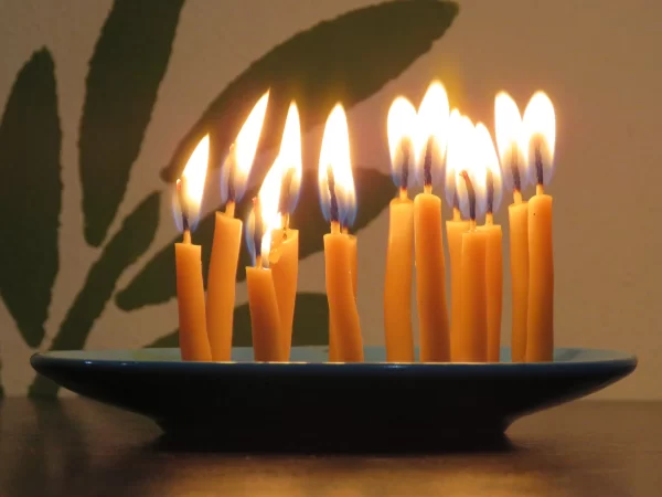Velitas de cumpleaños 100% cera de abeja natural - Imagen 2