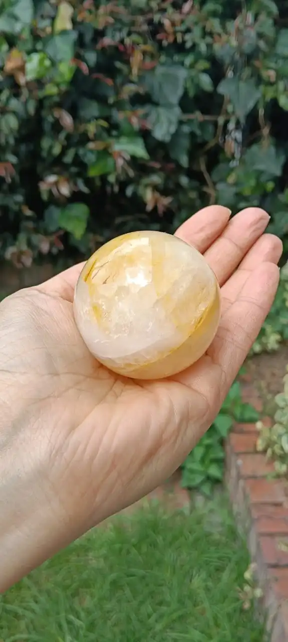 Citrino Piedra Natural esfera pieza única - Imagen 2