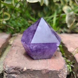 Amatista Punta Piedra Natural