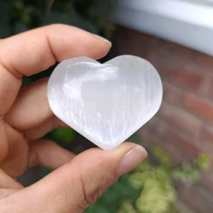 Piedra Natural Selenita Corazón mini